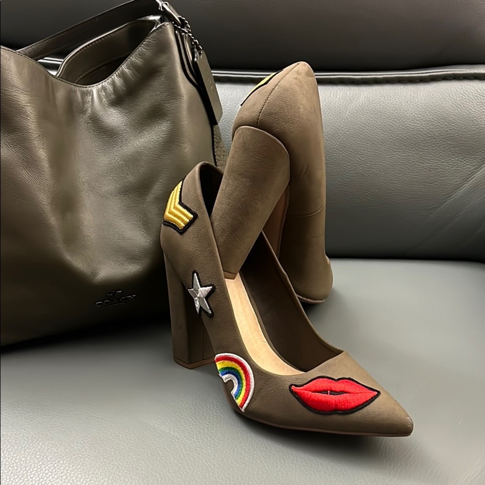 EUC Women's chunky Heels (4inch)